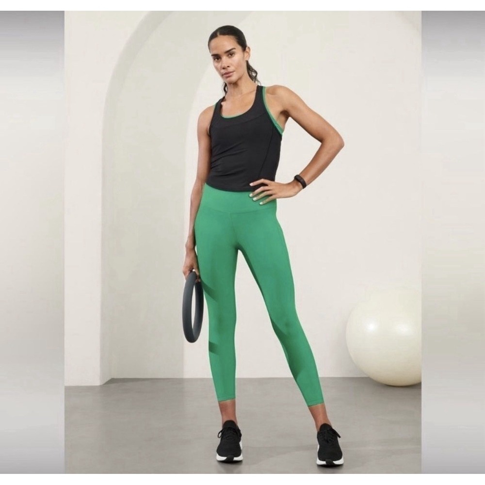 Athleta Interval Stash High Rise 7/8 Tight Leggings Green Pocket Size Medium